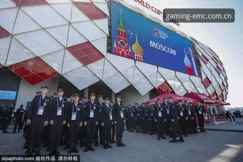 世界杯安保缩减事件的深度解读教程：从三名英警赴美看大赛安全协作变局